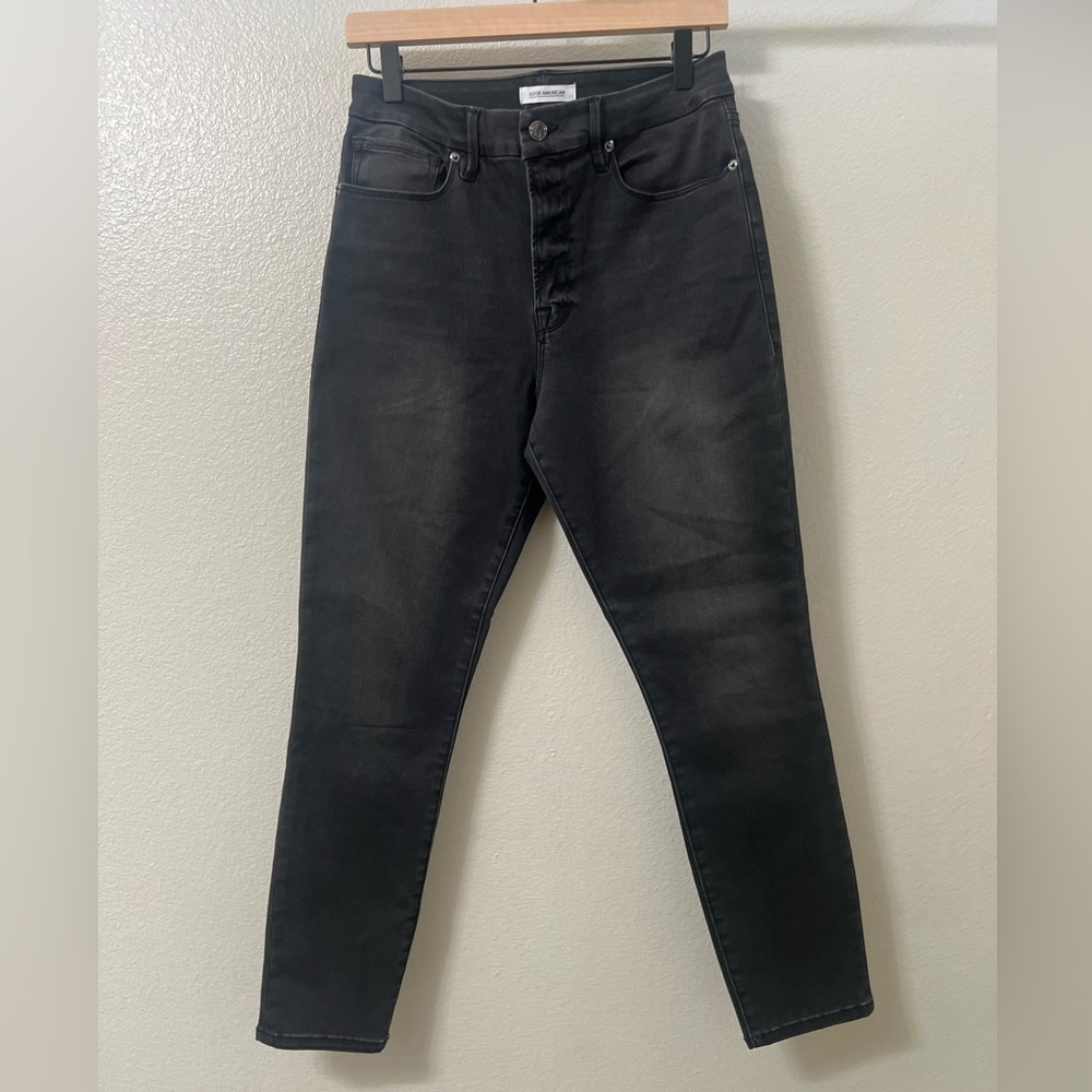 Good American Good Legs Crop Size 10/30